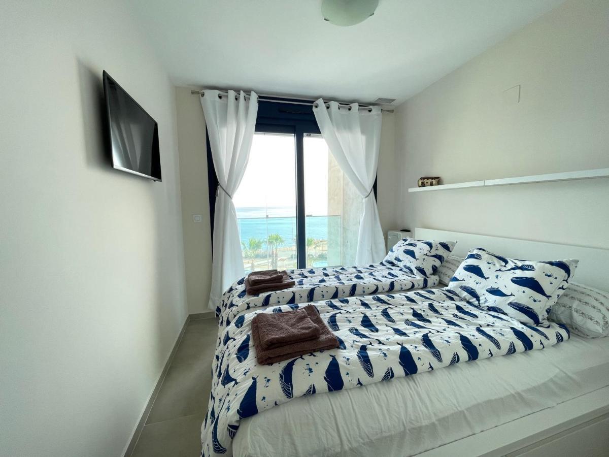 Apartamento En Sea Senses Freya Torrevieja Luaran gambar