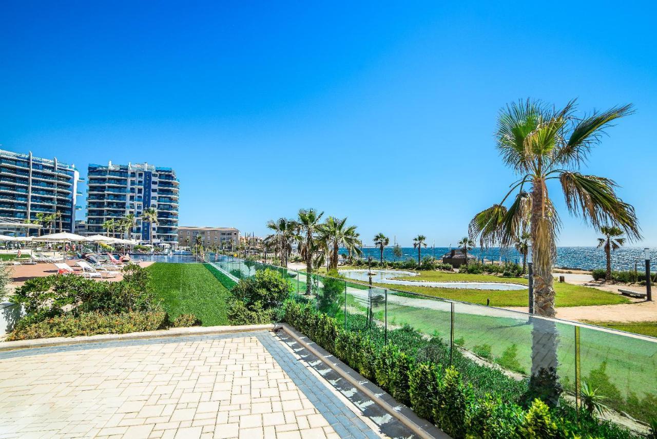 Apartamento En Sea Senses Freya Torrevieja Luaran gambar