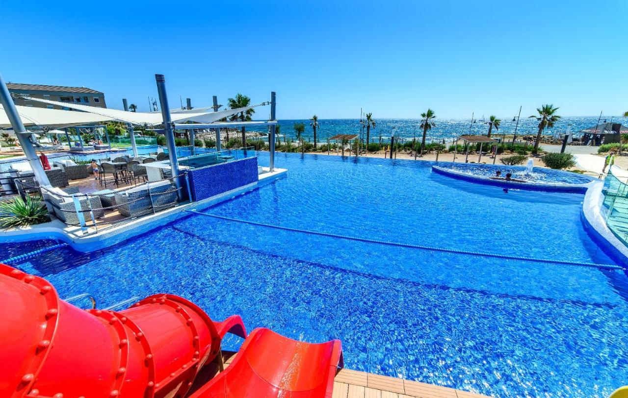 Apartamento En Sea Senses Freya Torrevieja Luaran gambar